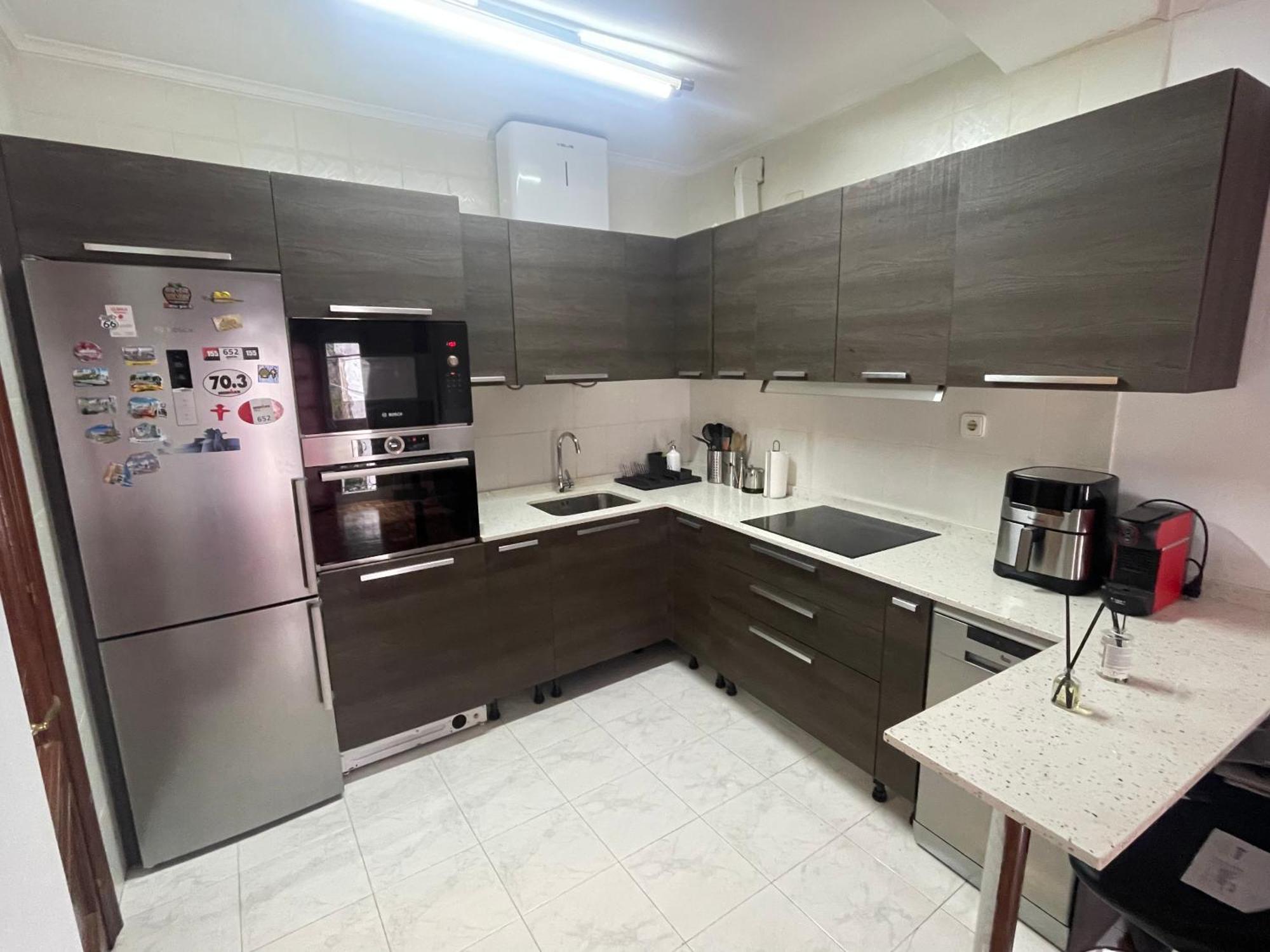 Encantador Apartamento En El Centro De Castro Кастро-Урдиалес Экстерьер фото